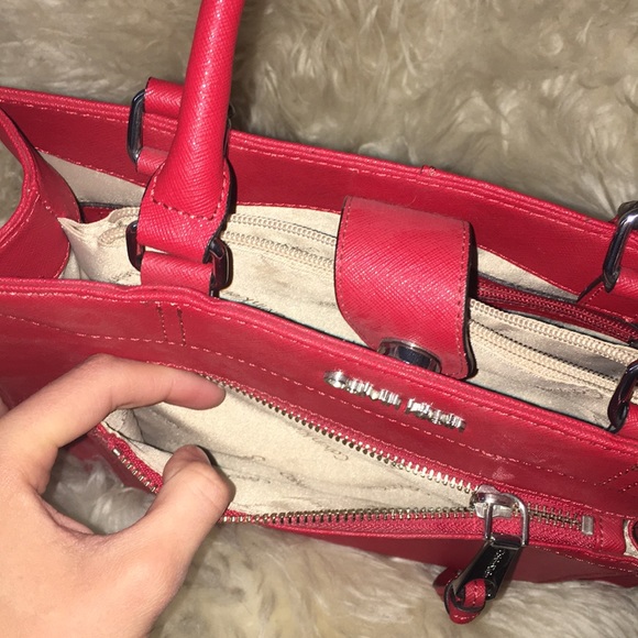 CK Red hand bag SOLD - Picture 4 of 4